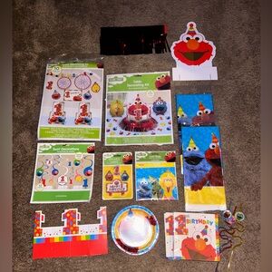 Elmo First Birthday Decoration Bundle